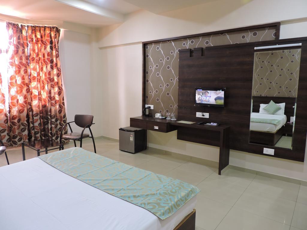 Hotel Sangam Regency Ratnāgiri Zimmer foto